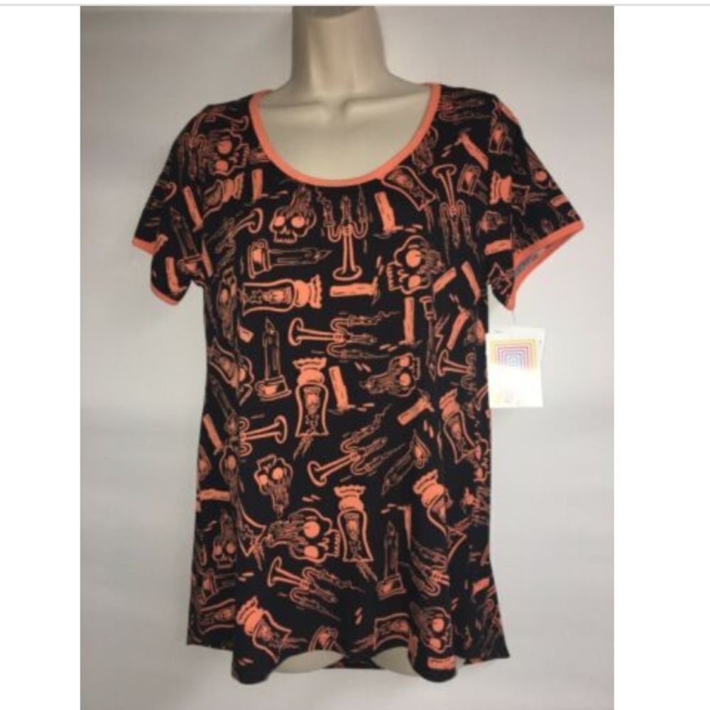LuLaRoe Classic T Small Halloween Skulls NWT